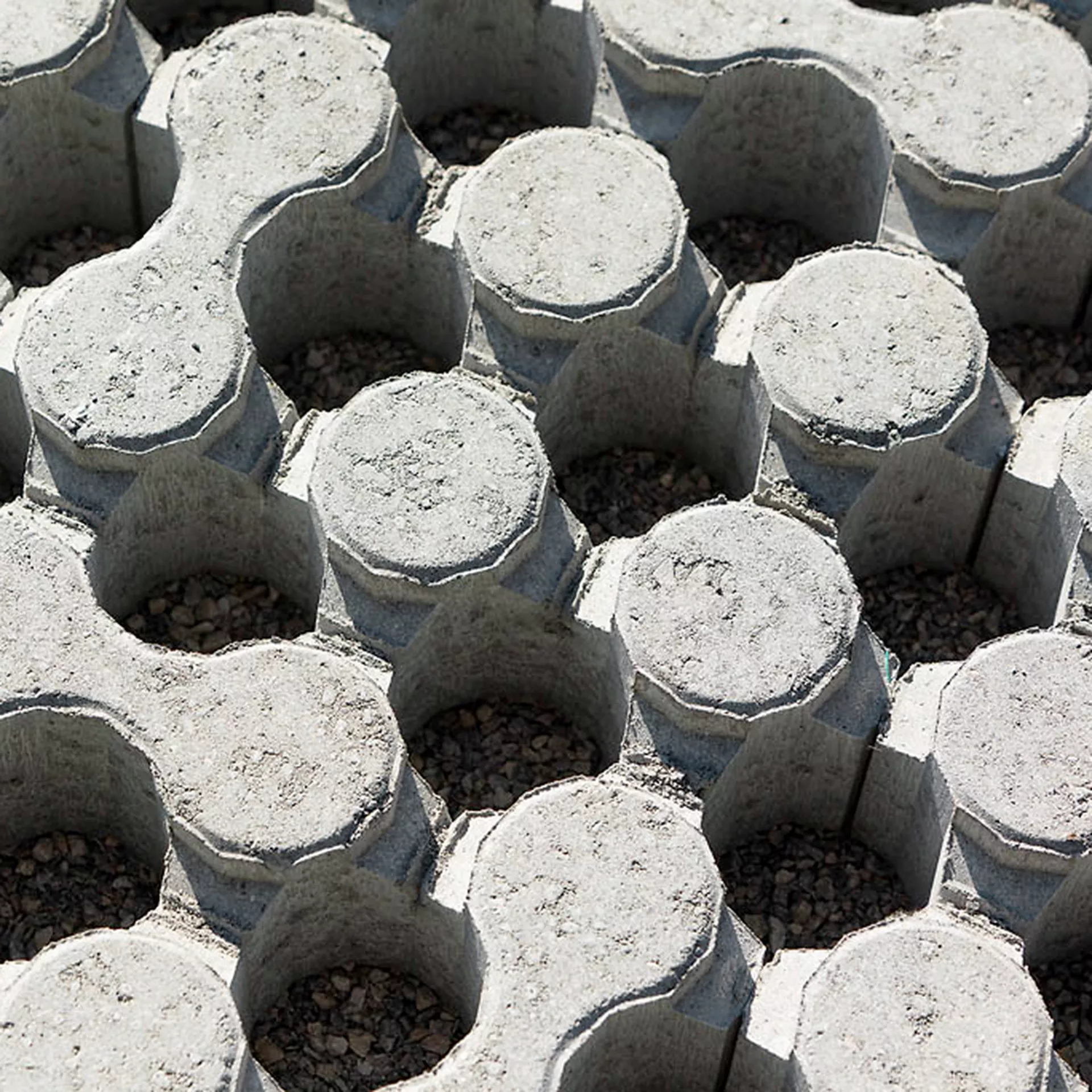 LUNIX<sup>®</sup> Rasensteine