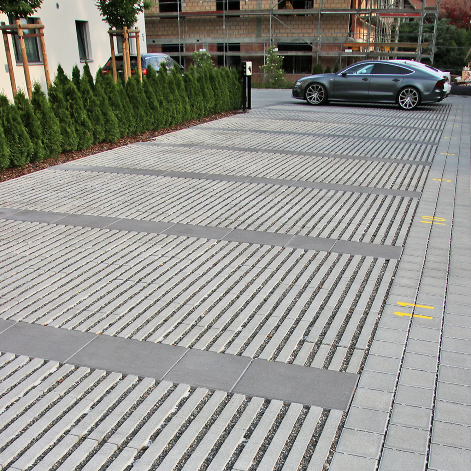 Schrittplatten mit Nocken