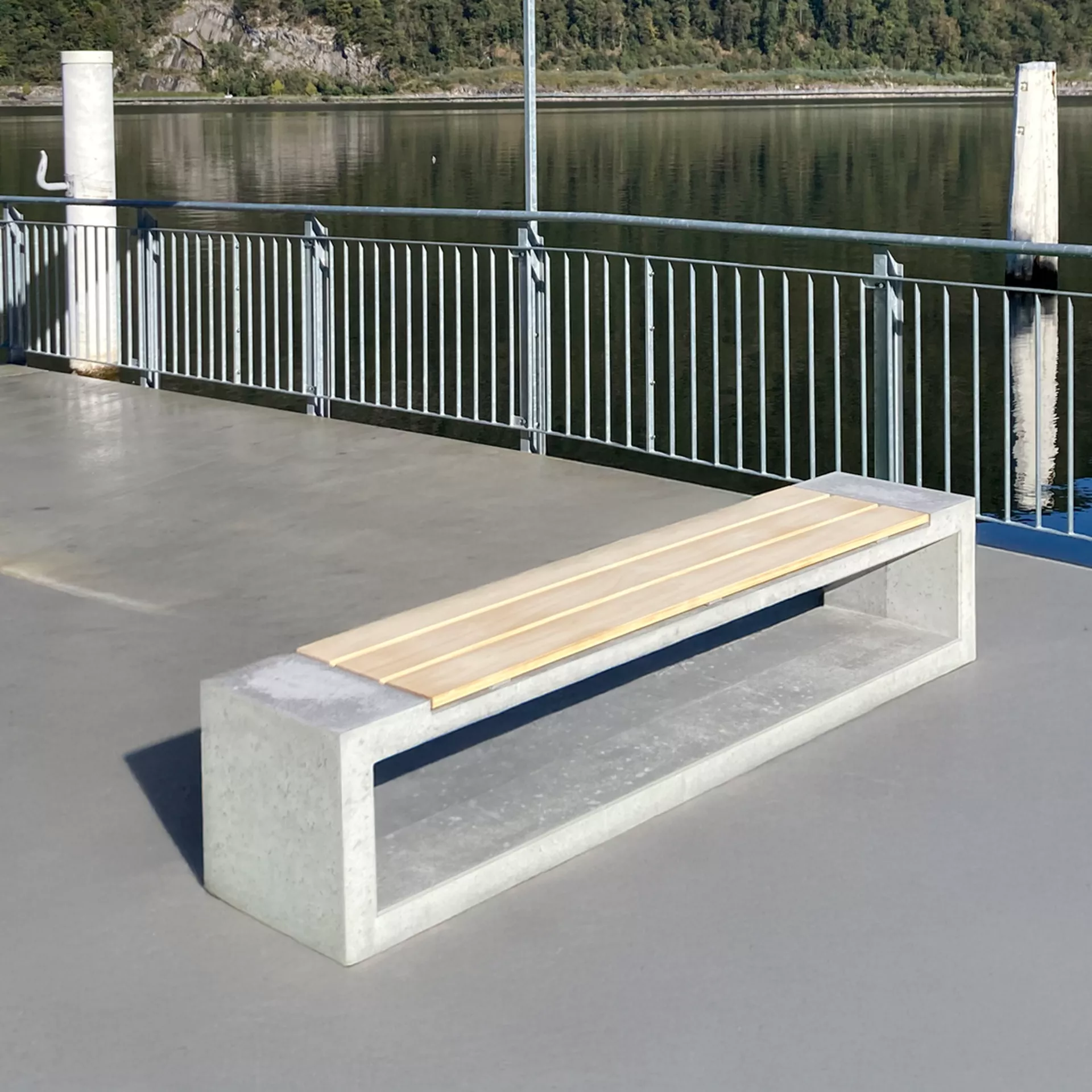 Bancs INTERMEZZO<sup>®</sup> EDEN