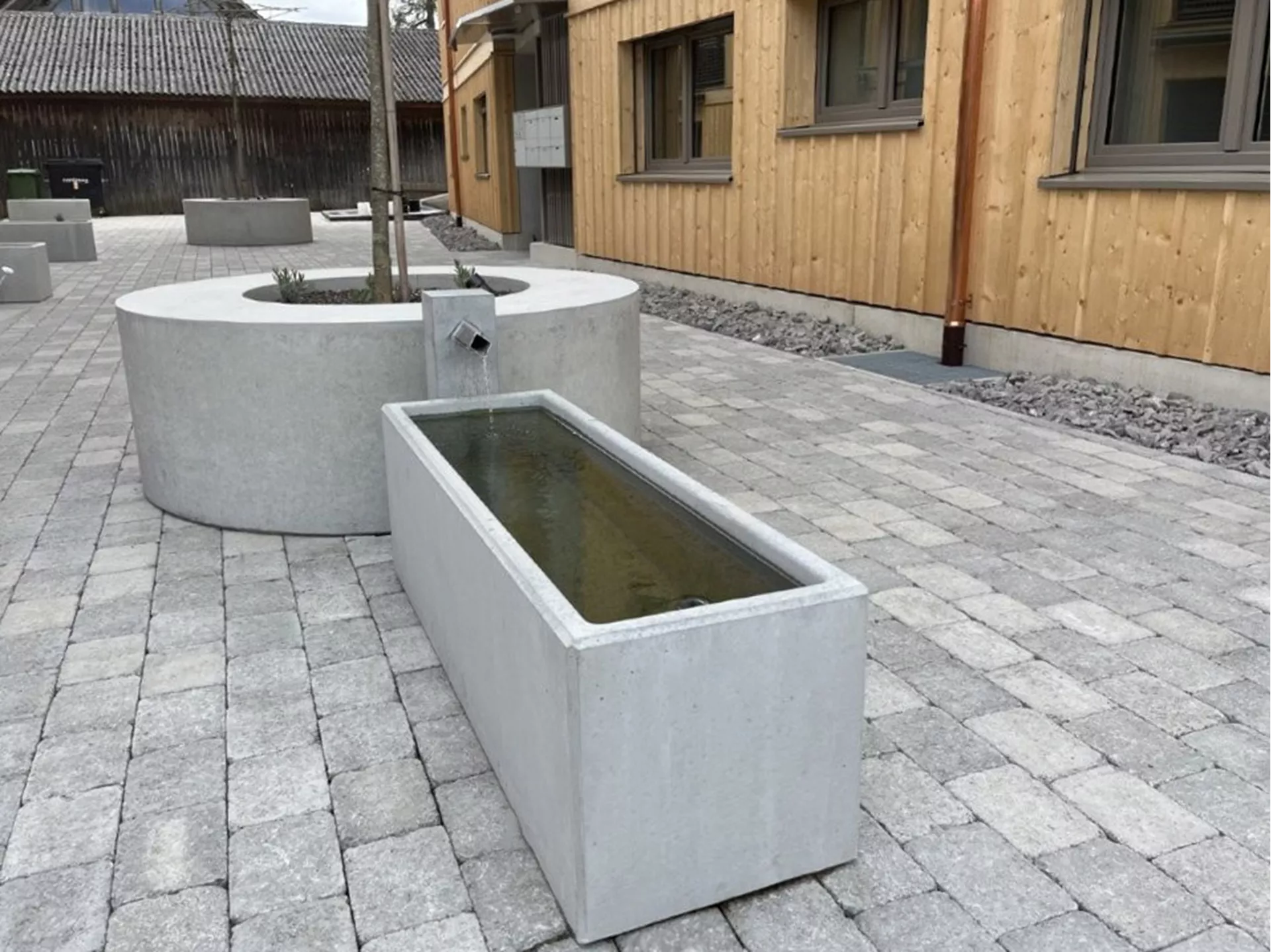 PARCO<sup>®</sup> Brunnentröge rechteckig glatt