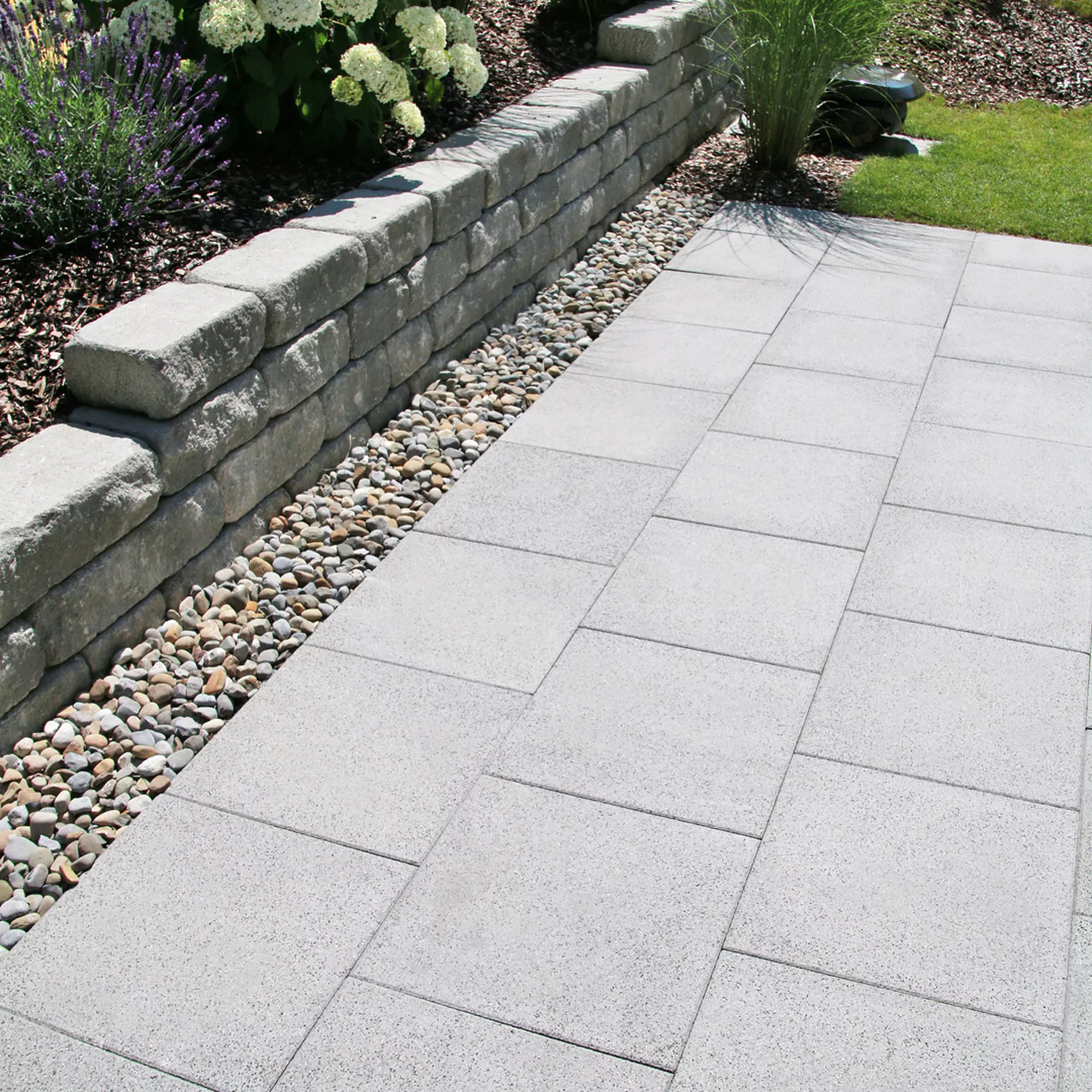 RESIDENZA<sup>®</sup> Gehwegplatten gefast gestrahlt