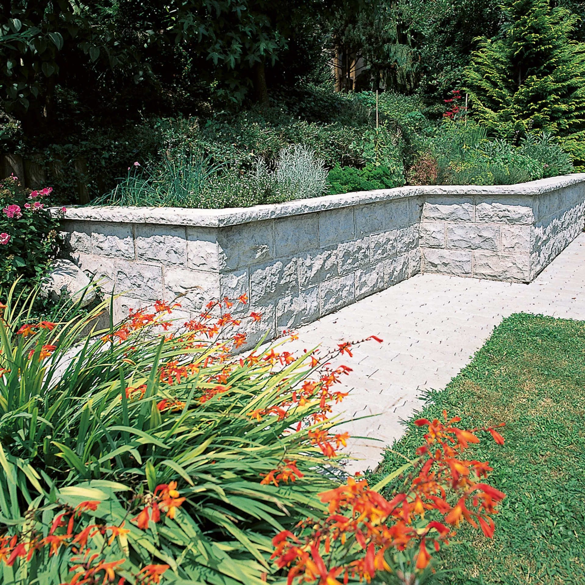 PROFILO Mauerabdeckplatten 1-seitig strukturiert