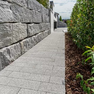 RAINA Sickersteine fino fein gefast